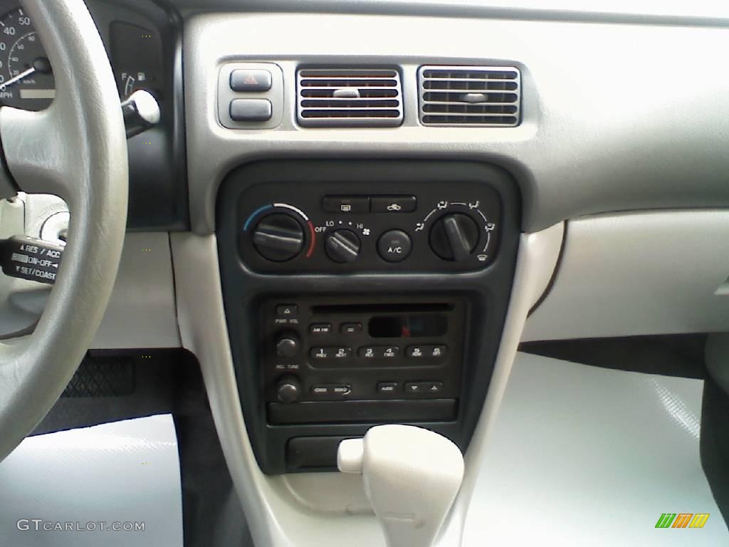 2002 Prizm LSi - Black Metallic / Dark Charcoal photo #14