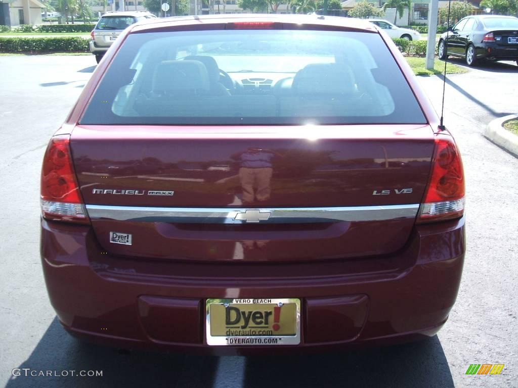 2004 Malibu Maxx LS Wagon - Sport Red Metallic / Neutral photo #6