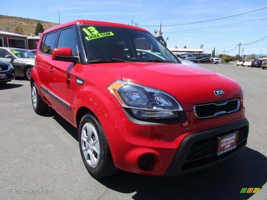 2013 Soul 1.6 - Molten Red / Black Cloth photo #1