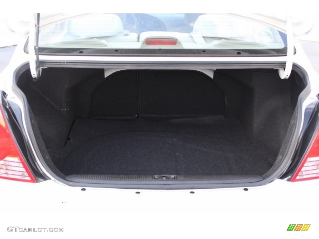 2005 Elantra GLS Sedan - Nordic White / Beige photo #18