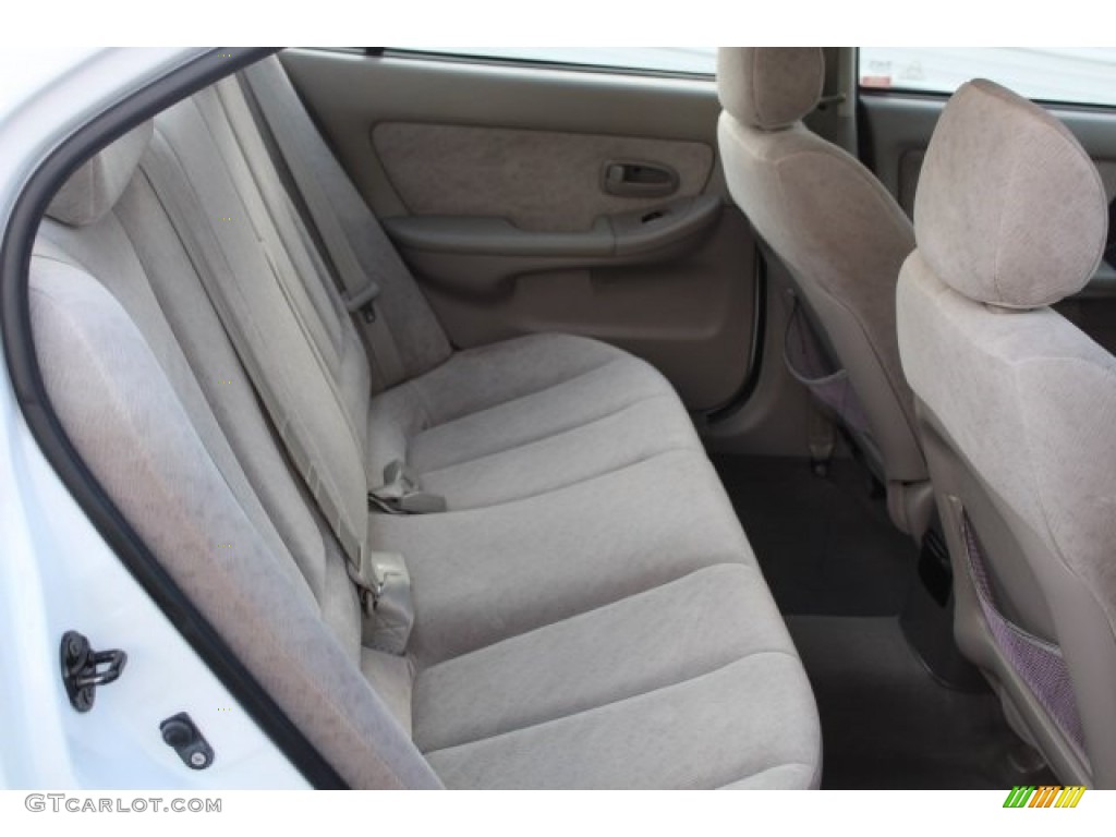 2005 Elantra GLS Sedan - Nordic White / Beige photo #20