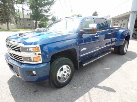 2017 Chevrolet Silverado 3500HD High Country Crew Cab Dual Rear Wheel 4x4 Data, Info and Specs