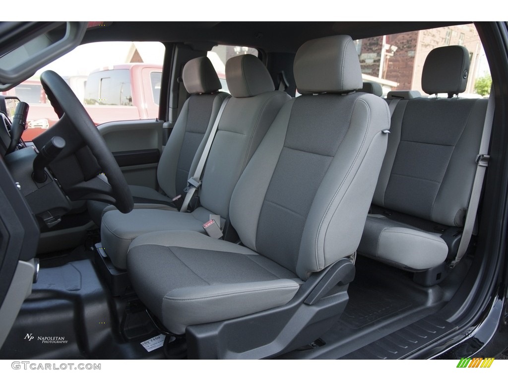 2017 F150 XL SuperCab 4x4 - Shadow Black / Earth Gray photo #7