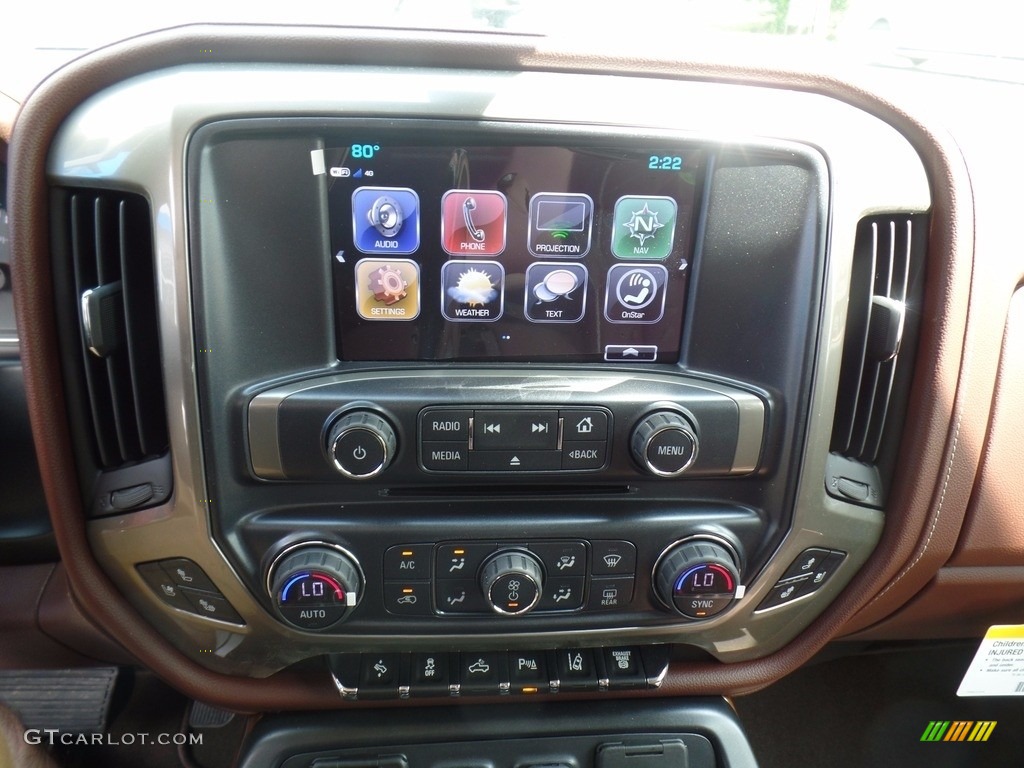 2017 Chevrolet Silverado 3500HD High Country Crew Cab Dual Rear Wheel 4x4 Controls Photo #120550680