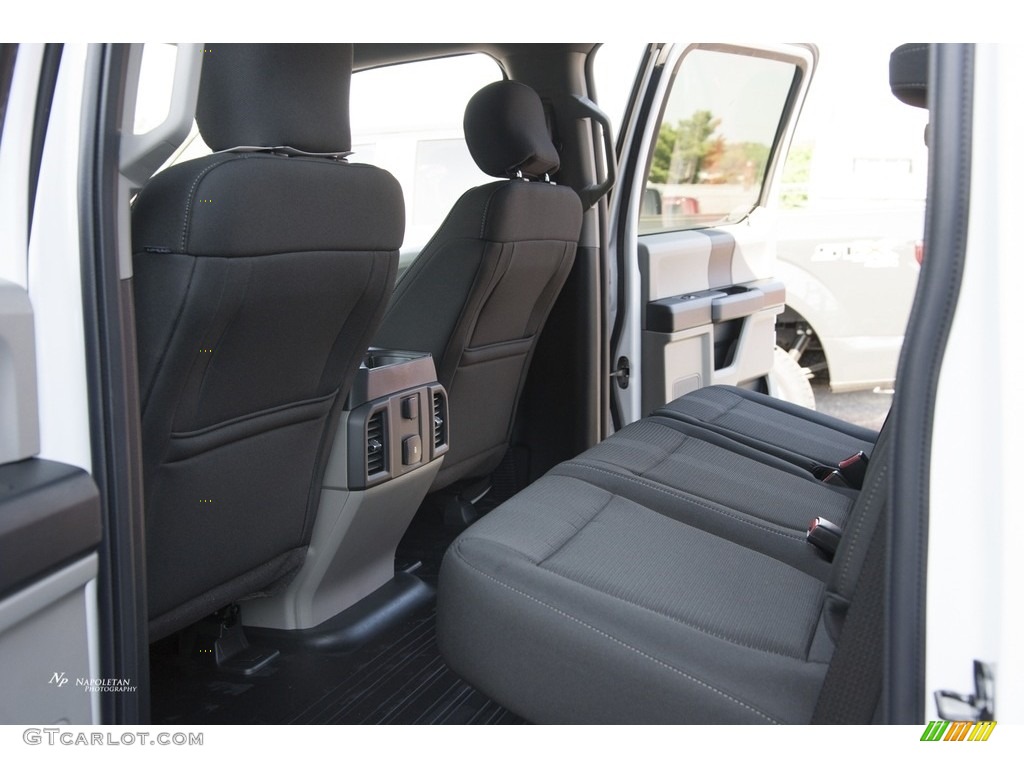 2017 F150 XL SuperCrew 4x4 - Oxford White / Black photo #10