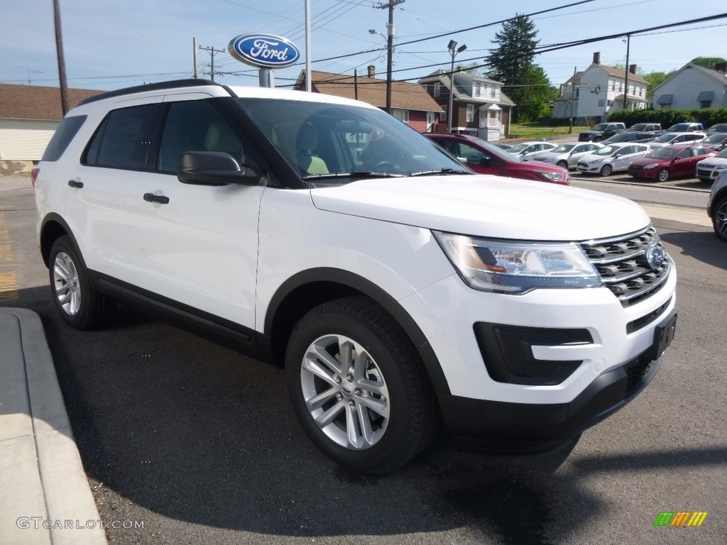 2017 Explorer 4WD - Oxford White / Medium Light Camel photo #3