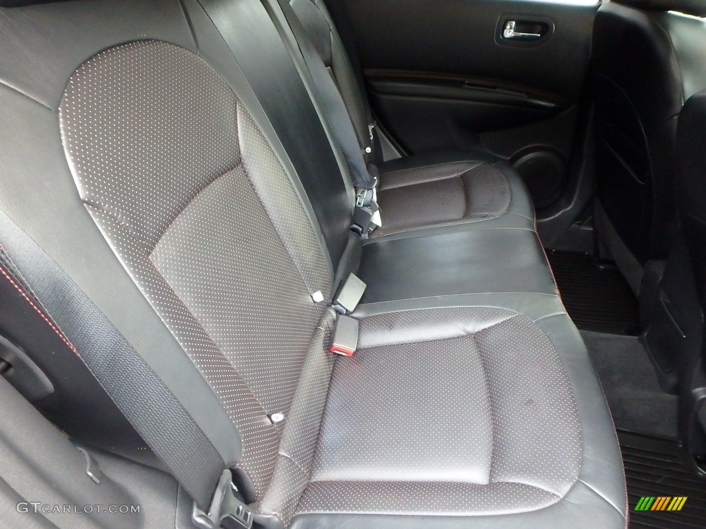 2011 Rogue SV AWD - Gotham Gray Metallic / Gray photo #14