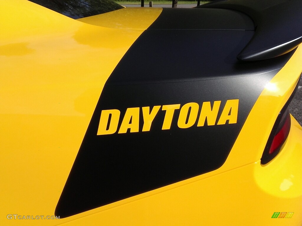 2017 Charger Daytona 392 - Yellow Jacket / Black/Brazen Gold photo #10