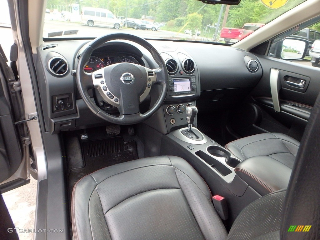 2011 Rogue SV AWD - Gotham Gray Metallic / Gray photo #17