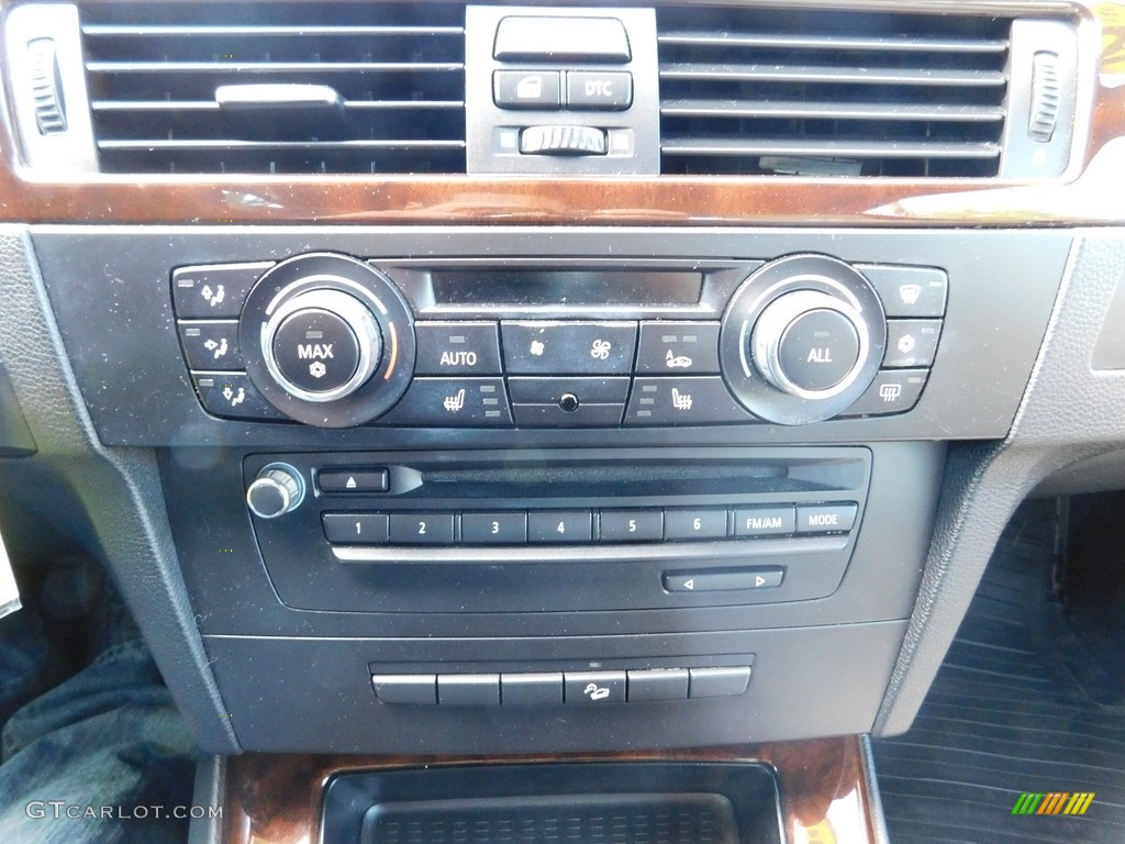 2011 3 Series 335i xDrive Coupe - Alpine White / Cream Beige photo #25
