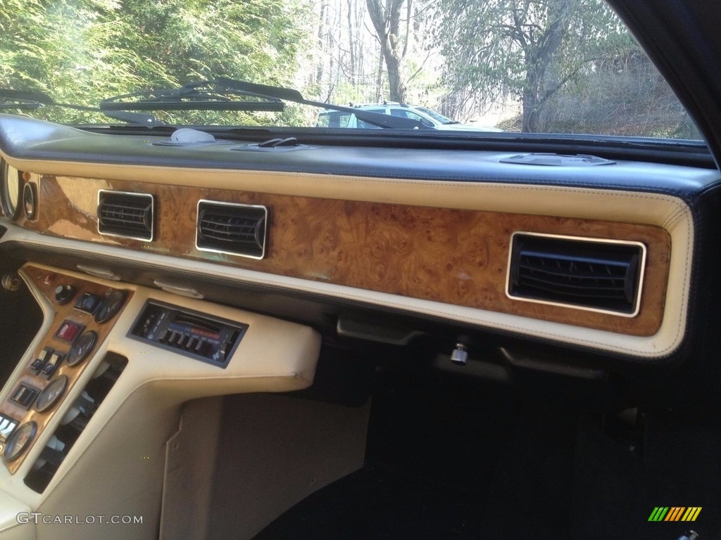 1985 De Tomaso Pantera GT-5 S Tan Dashboard Photo #120556953