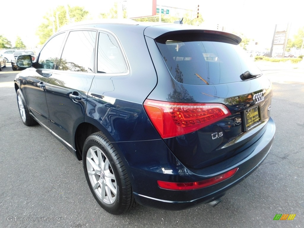 2011 Q5 2.0T quattro - Deep Sea Blue Pearl Effect / Black photo #7