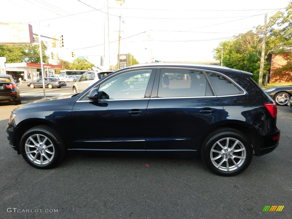 2011 Q5 2.0T quattro - Deep Sea Blue Pearl Effect / Black photo #8