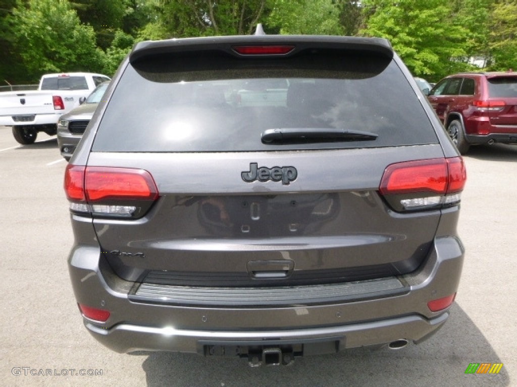 2017 Grand Cherokee Laredo 4x4 - Granite Crystal Metallic / Black photo #4