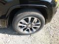 2017 Diamond Black Crystal Pearl Jeep Grand Cherokee Overland 4x4  photo #9