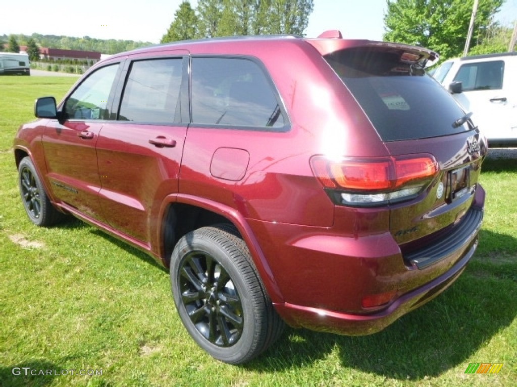 2017 Grand Cherokee Laredo 4x4 - Velvet Red Pearl / Black photo #3