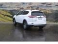 Super White - RAV4 XLE Photo No. 3