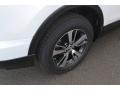Super White - RAV4 XLE Photo No. 9