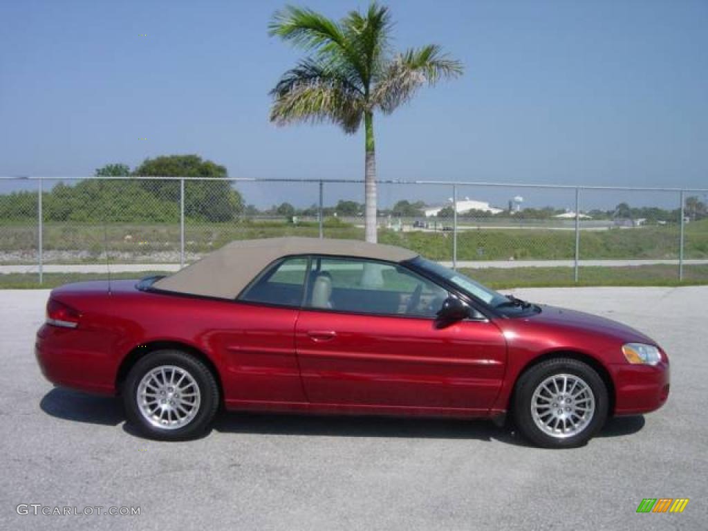 2004 Sebring Touring Convertible - Inferno Red Pearl / Sandstone photo #7