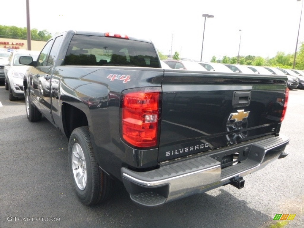 2017 Silverado 1500 LT Double Cab 4x4 - Graphite Metallic / Jet Black photo #3