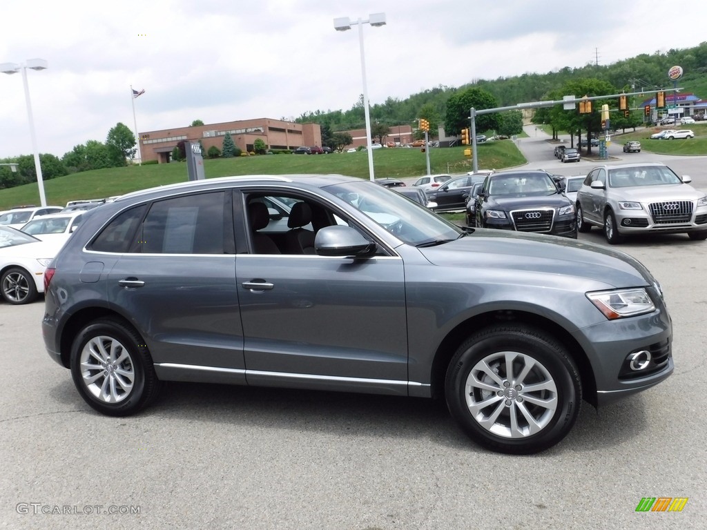 Monsoon Gray Metallic 2017 Audi Q5 2.0 TFSI Premium quattro Exterior Photo #120578017