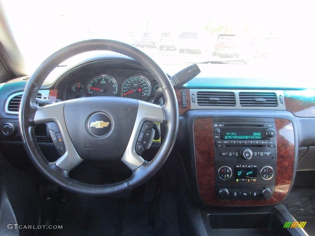 2012 Suburban LT - Summit White / Ebony photo #9