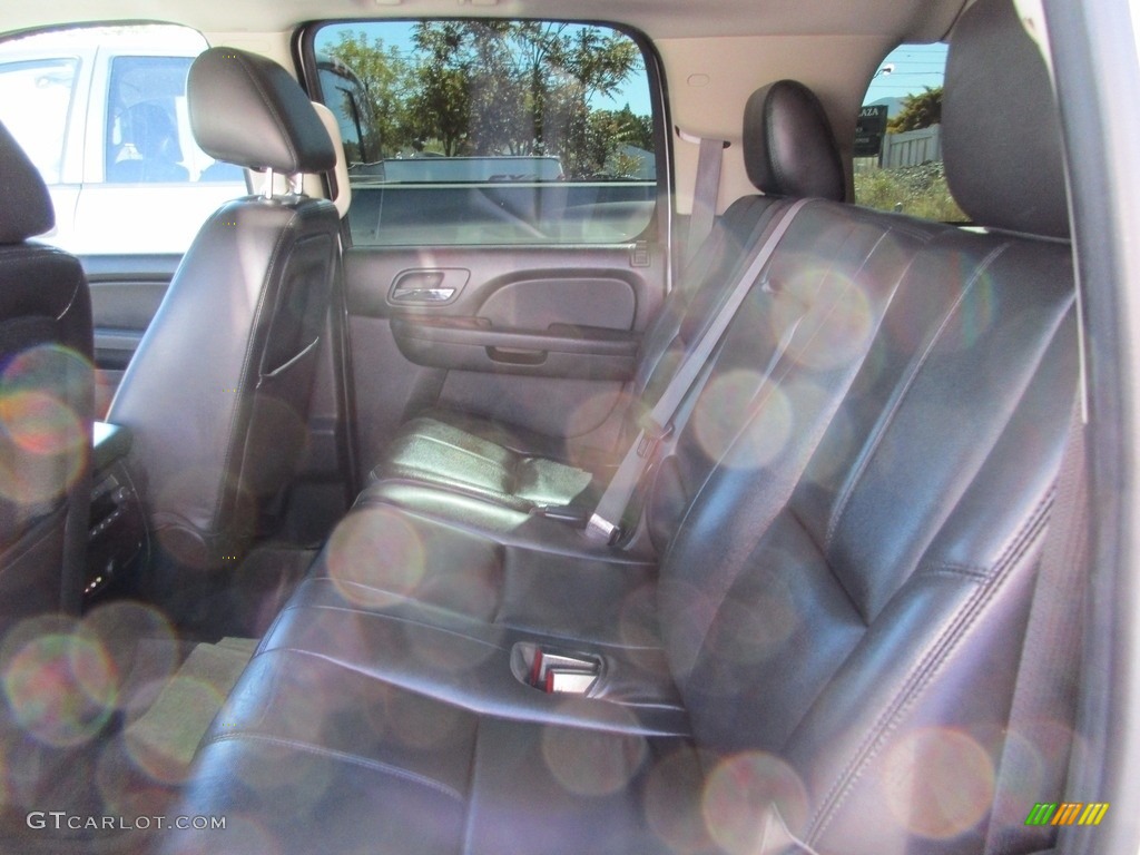 2012 Suburban LT - Summit White / Ebony photo #14