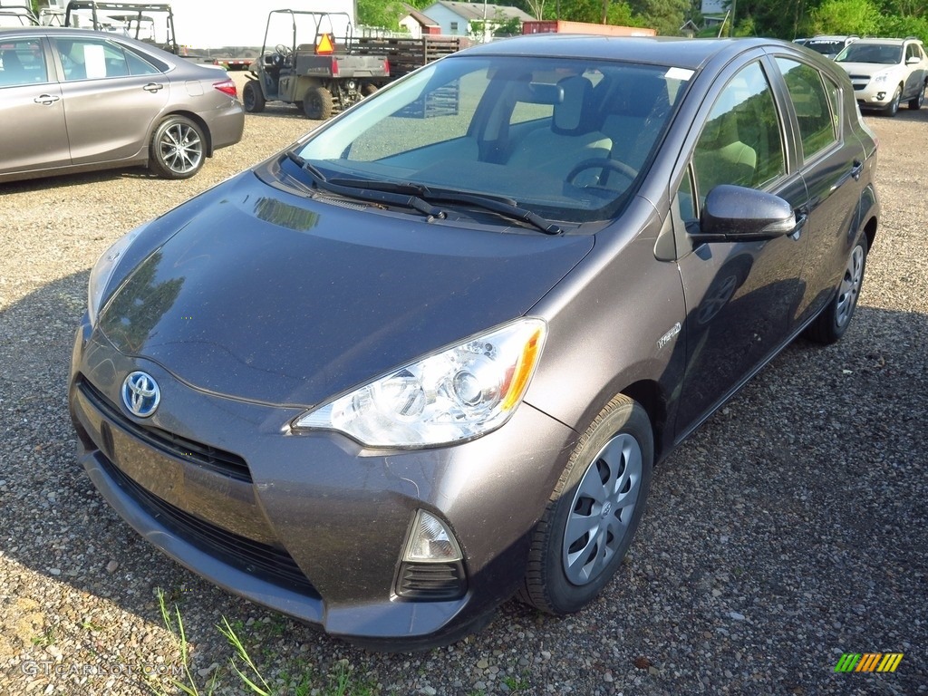 2013 Prius c Hybrid One - Magnetic Gray Metallic / Light Blue Gray/Black photo #3