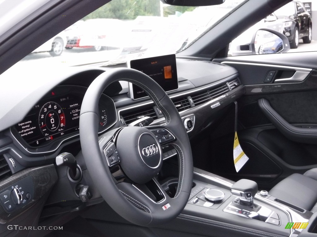 2018 Audi S4 Premium Plus quattro Sedan Dashboard Photos