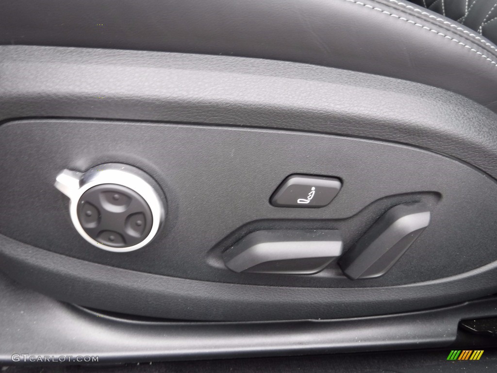 2018 Audi S4 Premium Plus quattro Sedan Controls Photo #120582109