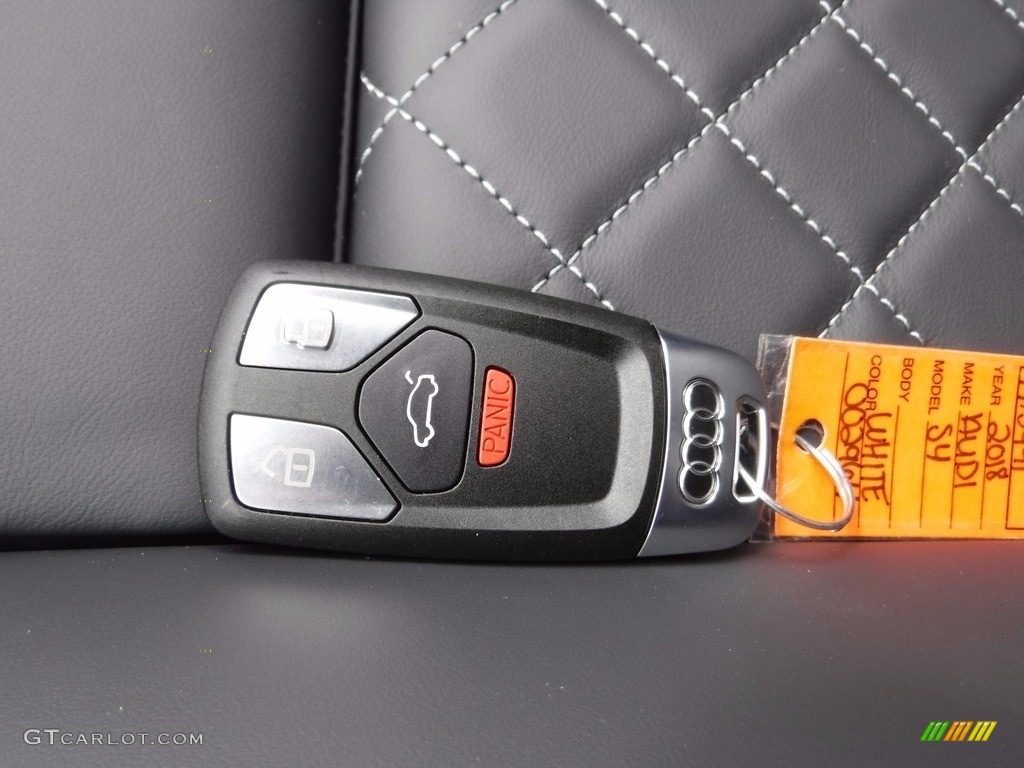 2018 Audi S4 Premium Plus quattro Sedan Keys Photos