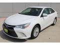 Super White - Camry LE Photo No. 3