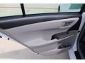 Super White - Camry LE Photo No. 18