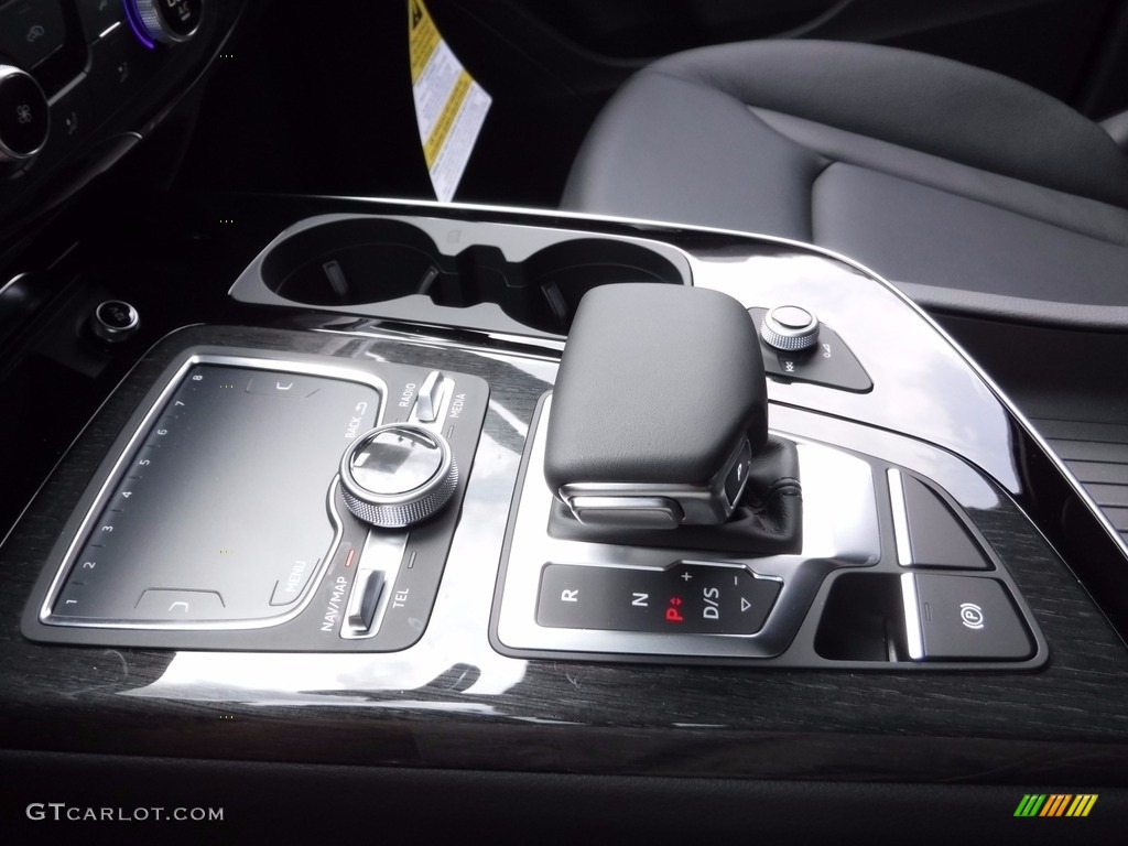 2017 Audi Q7 2.0T quattro Premium Controls Photo #120583153