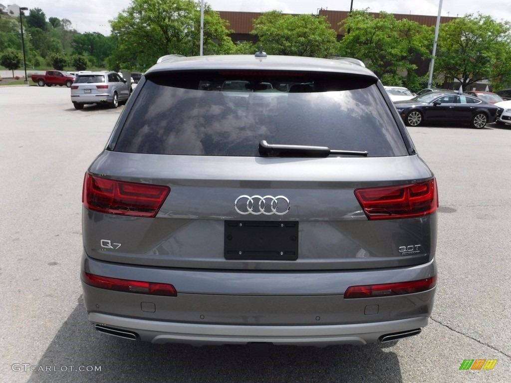 2017 Q7 3.0T quattro Premium Plus - Graphite Gray Metallic / Black photo #11