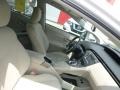 Blizzard White Pearl - Prius 3rd Gen Five Hybrid Photo No. 16