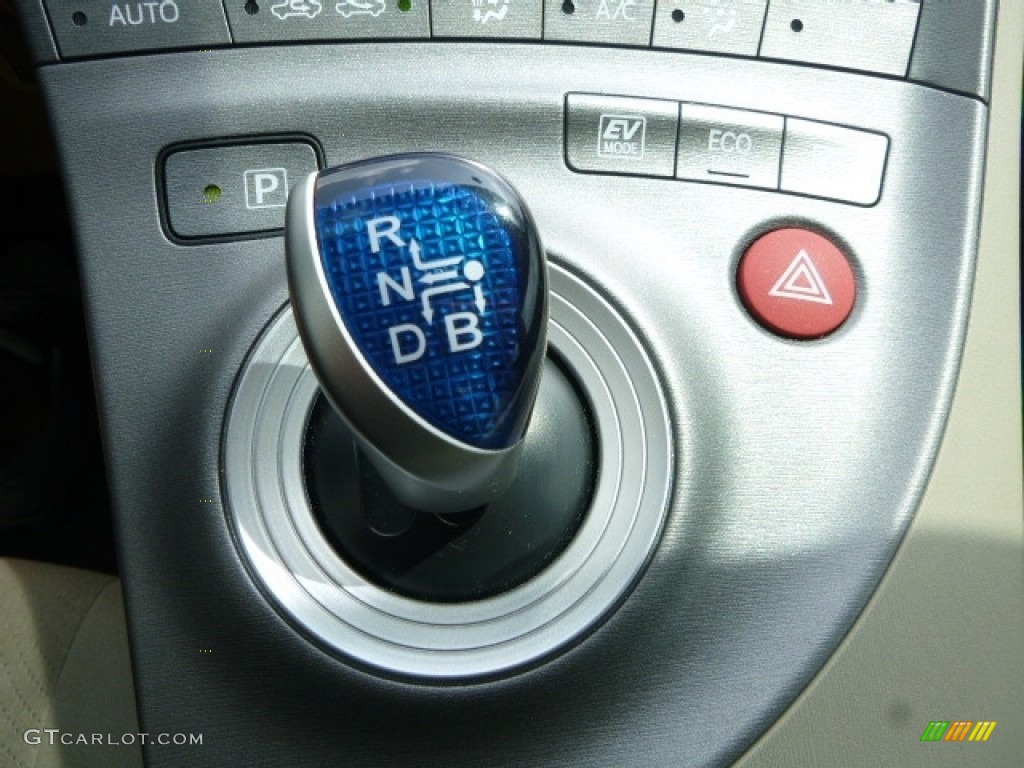 2012 Prius 3rd Gen Five Hybrid - Blizzard White Pearl / Bisque photo #20