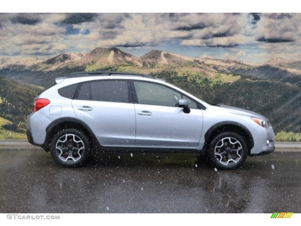 2015 XV Crosstrek 2.0i Premium - Ice Silver Metallic / Black photo #2
