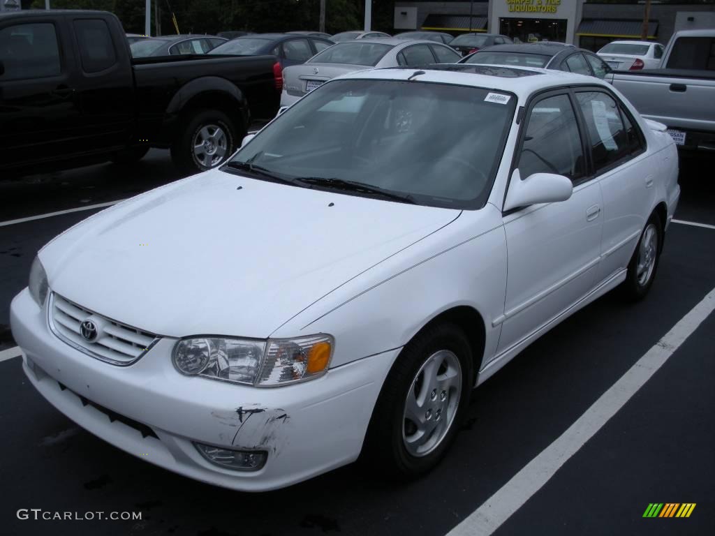 2001 Corolla S - Super White / Black photo #1