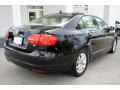 Black - Jetta SE Sedan Photo No. 10