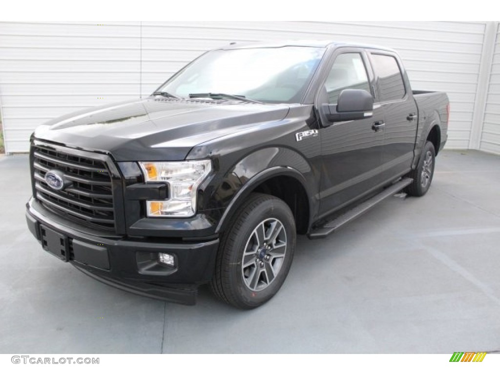 2017 F150 XLT SuperCrew - Shadow Black / Black photo #3