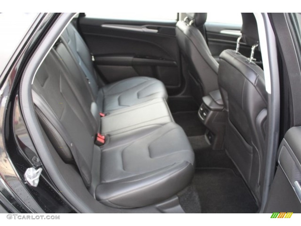 2014 Fusion Titanium - Tuxedo Black / Charcoal Black photo #28