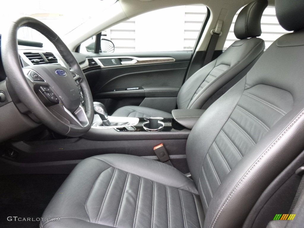 2016 Fusion SE - Magnetic Metallic / Charcoal Black photo #7