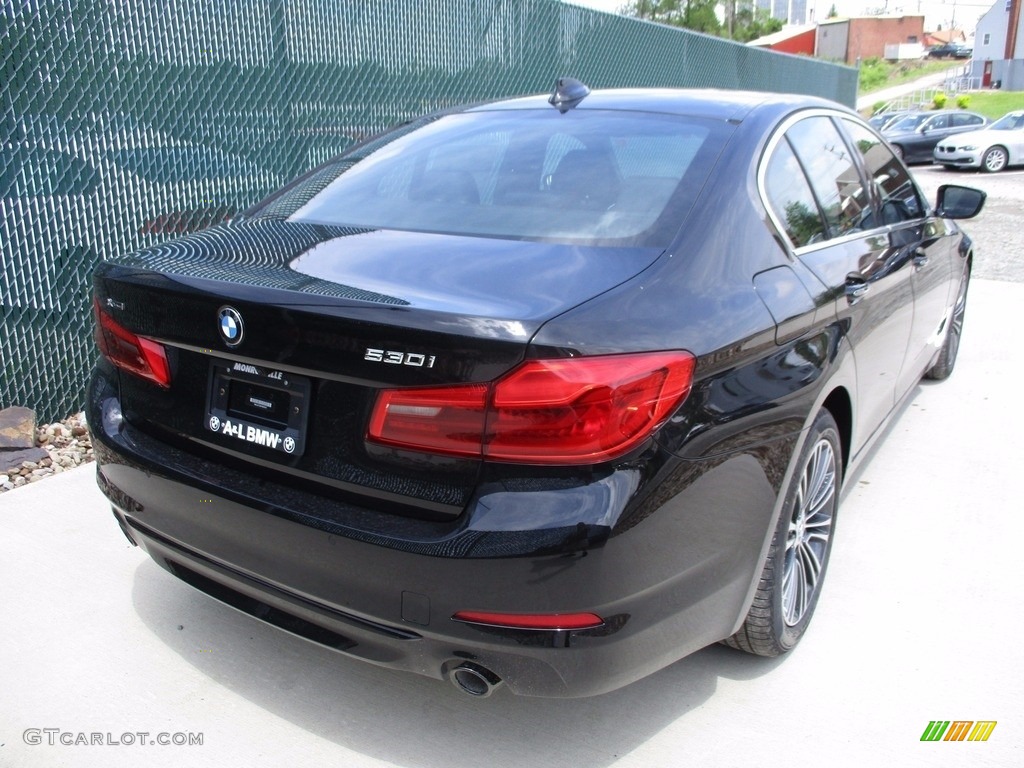 2017 5 Series 530i xDrive Sedan - Jet Black / Black photo #4