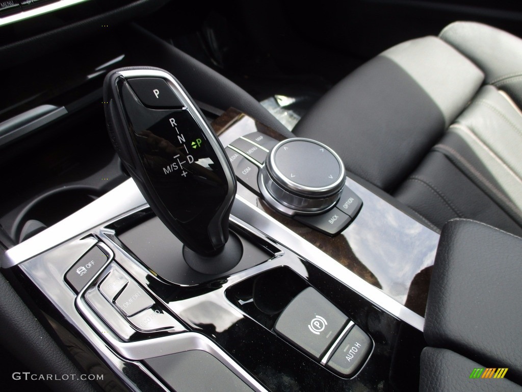 2017 5 Series 530i xDrive Sedan - Jet Black / Black photo #15