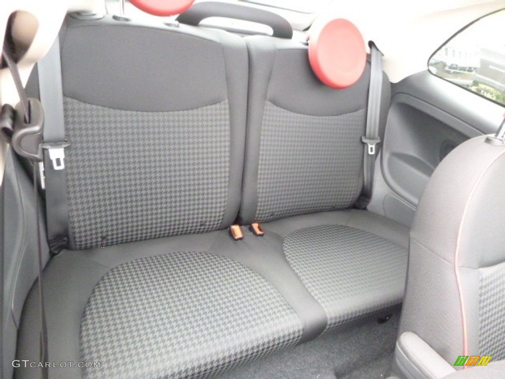 2017 Fiat 500c Pop Rear Seat Photo #120616235