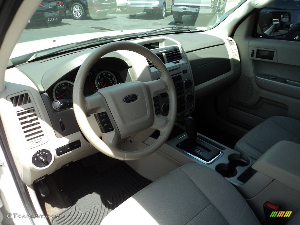 2010 Escape XLT 4WD - White Suede / Stone photo #6