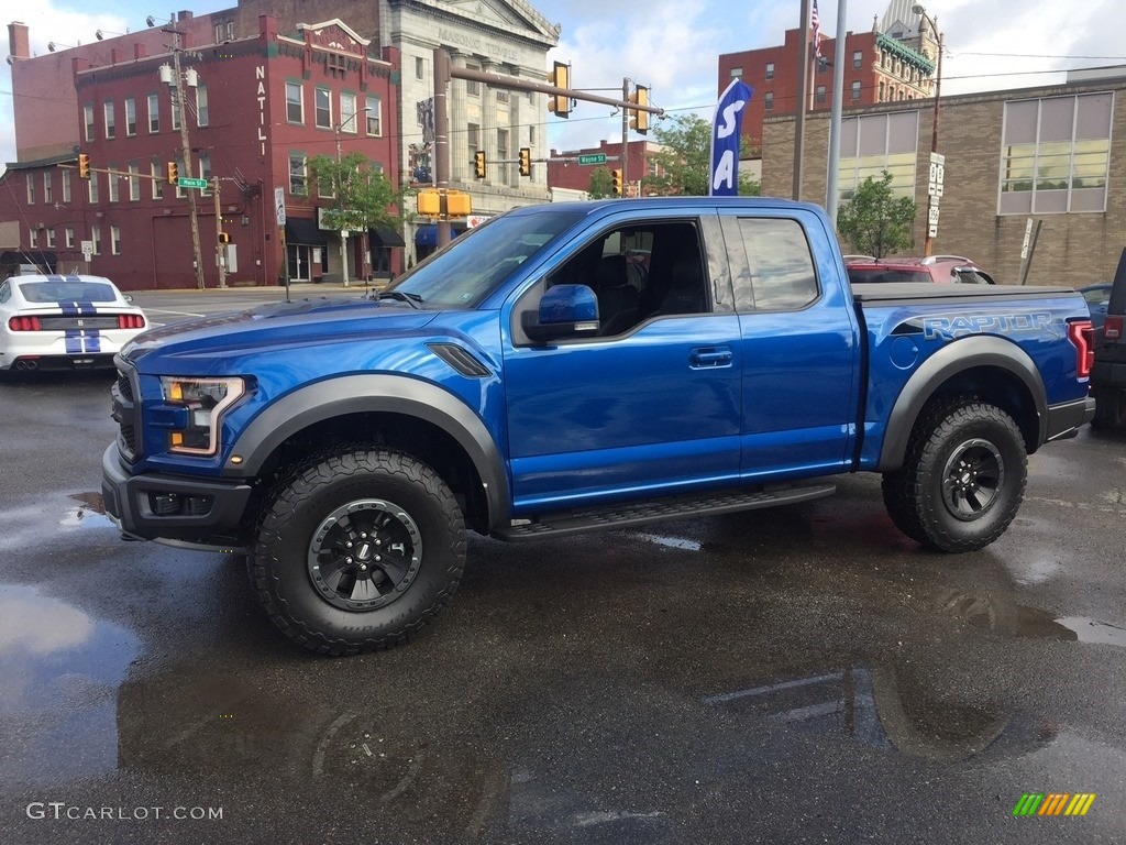Lightning Blue 2017 Ford F150 SVT Raptor SuperCab 4x4 Exterior Photo #120619440