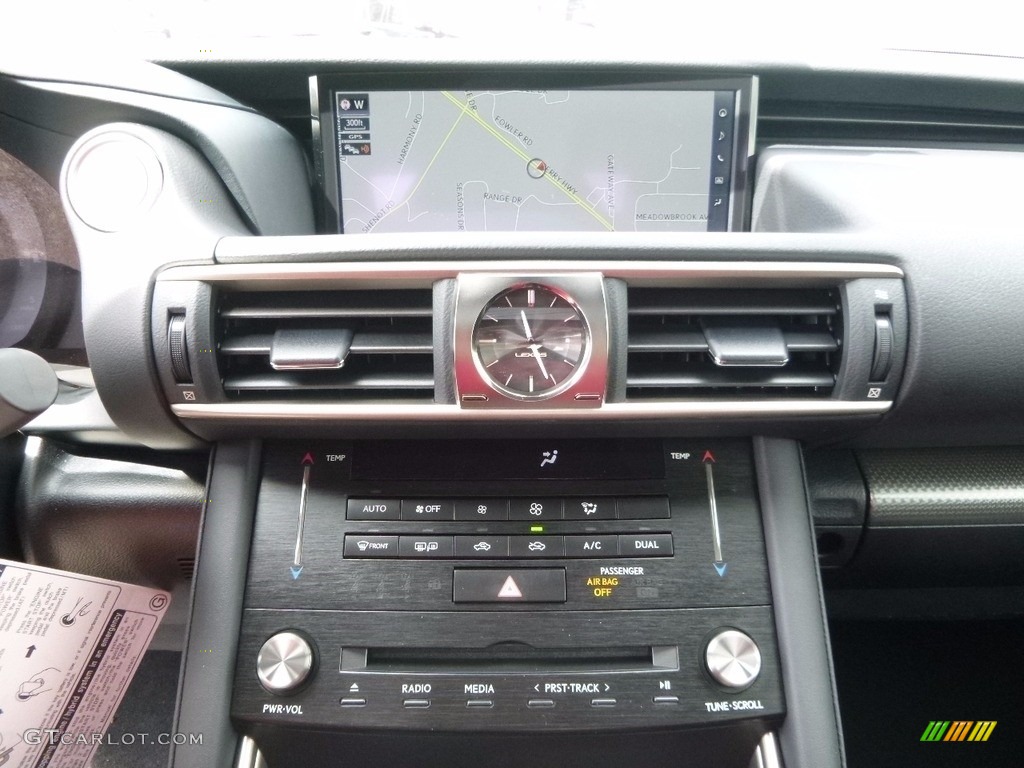 2017 Lexus IS 350 F Sport AWD Controls Photos