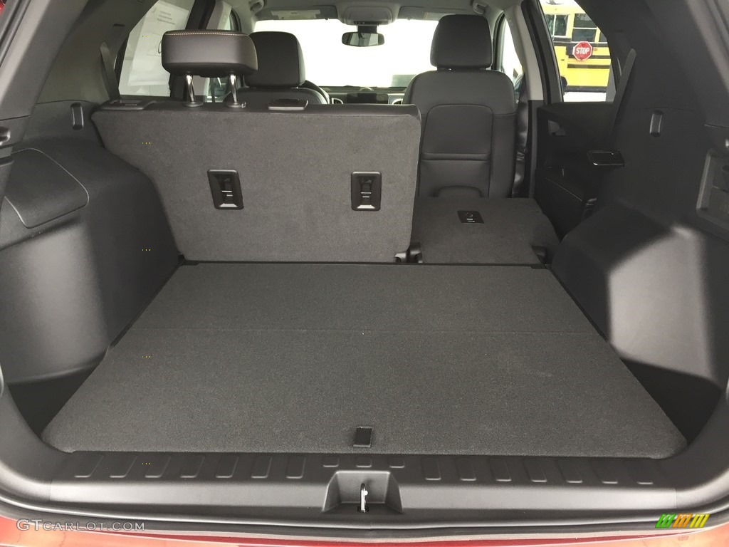 2018 Chevrolet Equinox Premier Trunk Photo #120624891